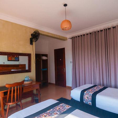 The Lakeside Entebbe Ngoại thất bức ảnh